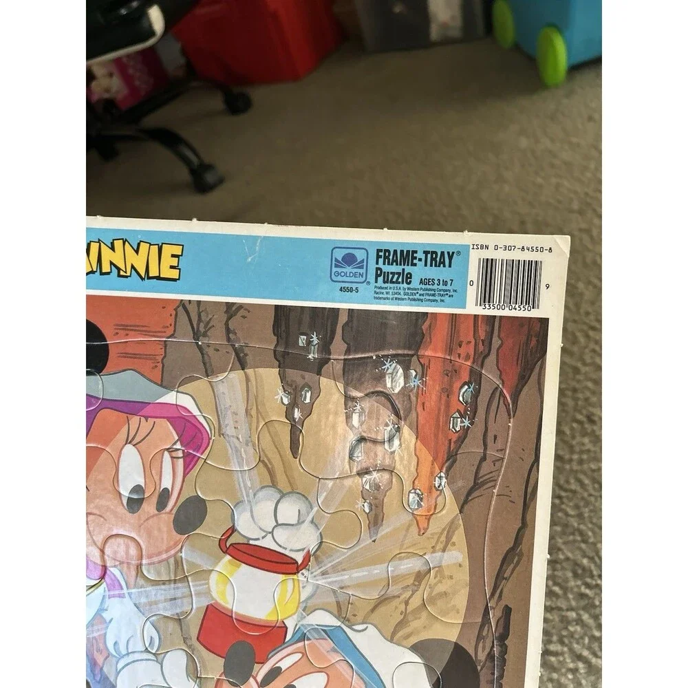 Vintage 1980s MICKEY & MINNIE Frame-Tray Puzzle Jigsaw #4550A-6